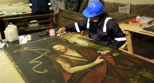 Restauran 67 pinturas de la Escuela Cusqueña y obras que datan del siglo XVII