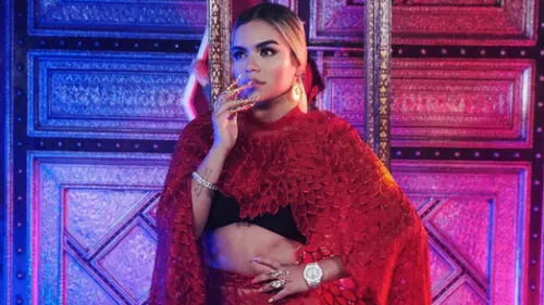 Karol G enciende Instagram con sexy video en la ducha Karol G enciende Instagram con sexy video en la ducha