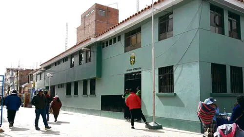 Comisaría de Ilave.