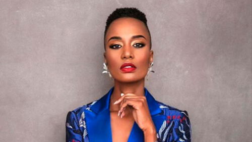 Zozibini Tunzi alborota las redes con cabello largo Zozibini Tunzi alborota las redes con cabello largo