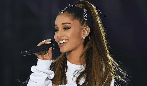 Ariana Grande cumple 25 años y lo celebra con tierno video de su infancia