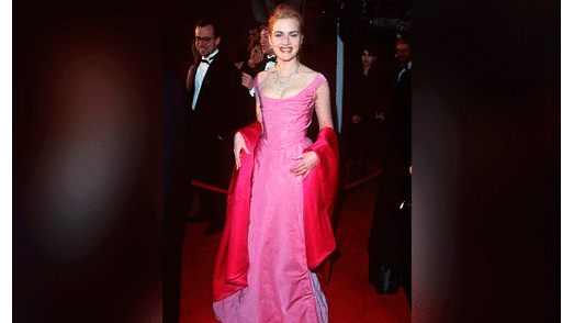 Las artistas peor vestidas en la historia de los Premios Oscar [FOTOS]