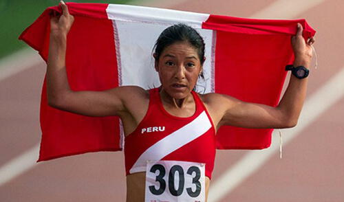 Inés Melchor triunfa en la Maratón de Santiago 2017 Inés Melchor triunfa en la Maratón de Santiago 2017