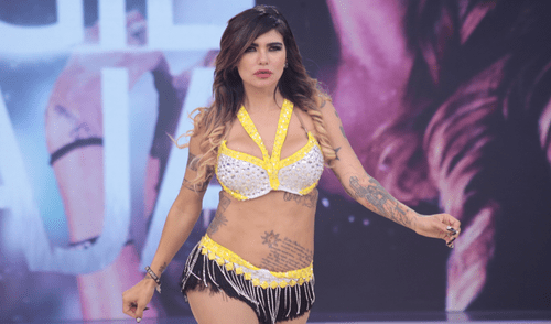 Angie Jibaja se graba con poca ropa y video alborota a fans Angie Jibaja se graba con poca ropa y video alborota a fans