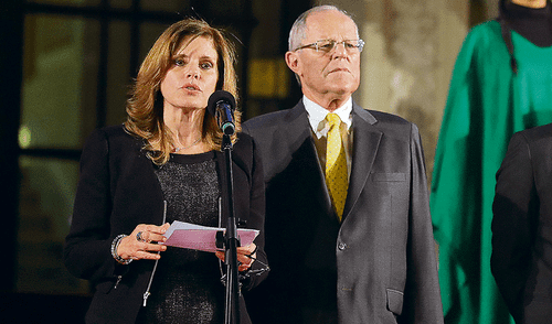 Advierten que Gobierno está paralizado política y económicamente