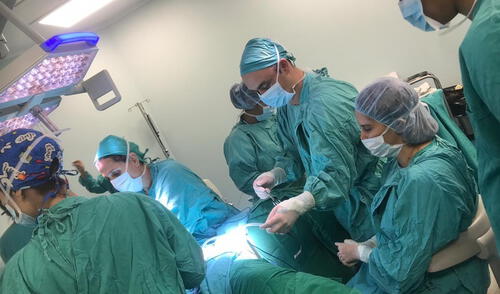 "Construyen" canal vaginal a mujer que padecía problema congénito [FOTO]