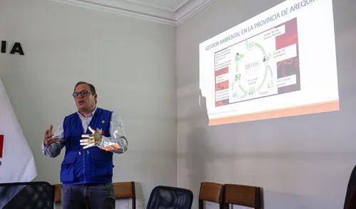 pedido. Representante del Defensor del Pueblo le ha pedido a la dirigencia garantizar la paz. social en las protestas. pedido. Representante del Defensor del Pueblo le ha pedido a la dirigencia garantizar la paz. social en las protestas.