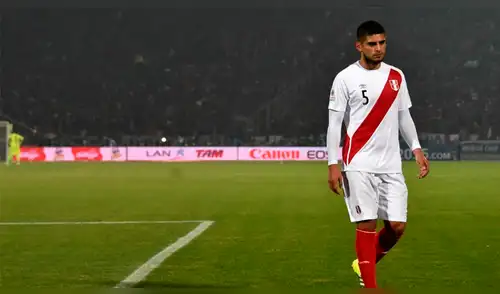 ¿Quiénes son los jugadores peruanos que podrían cobrarse su revancha contra Chile?