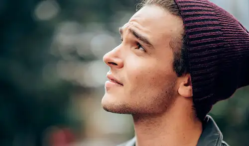 Alejandro Santamaría estrena 'Qué tal', su primer single