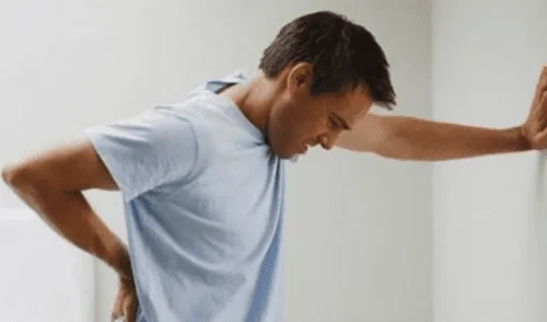 YouTube: efectivo truco promete eliminar el dolor de espalda [VIDEO] 