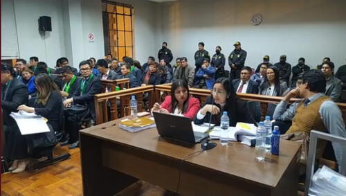 audiencia judicial. Ministerio Público pidió nueve meses de prisión preventiva para 16 implicados en mafia.
