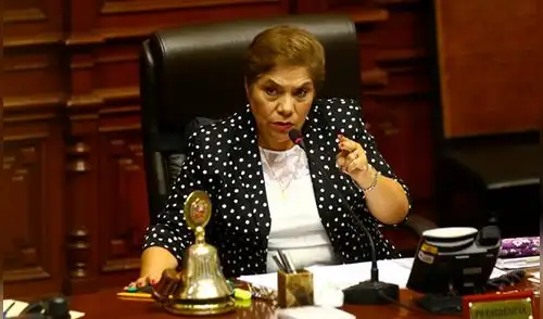 Salgado cuestiona que empresas investigadas participen en reconstrucción 