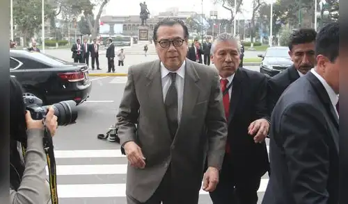 Mendoza confirma que indulto se tramitó en 13 días y niega negociación