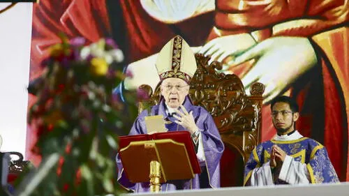 Cardenal Juan Luis Cipriani: "Es difícil ser una autoridad en la política"