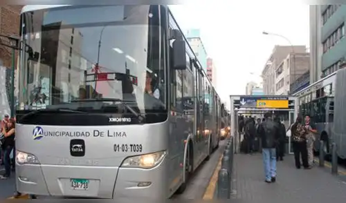 Metropolitano: cierran estaciones por marcha contra indulto a Alberto Fujimori