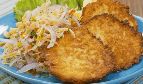 Tortitas de choclo con chinguirito. Buenazo