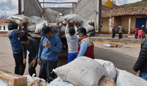 Desde Cusco se organizan y envían víveres para sus familiares en Arequipa.