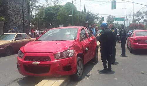 Atropellan a repartidor de Uber Eats