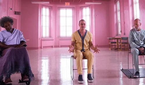 Revelan nuevo detalles de Glass que explicaría el orden cronológico de la historia