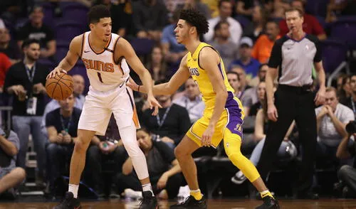 Los Angeles Lakers v Phoenix Suns