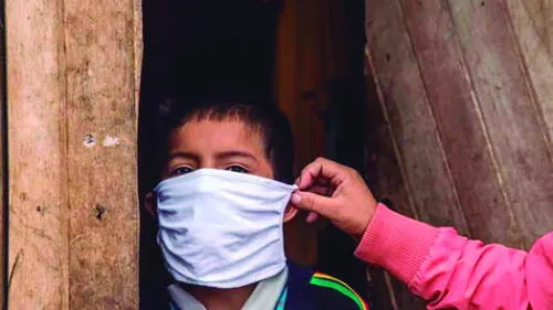 riesgo. Menores pueden salir sin límite de tiempo a las calles en compañía de un adulto.