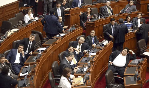 Martín Vizcarra: “Si no se elimina la corrupción, no podemos ser sostenibles en la reducción de la pobreza” Martín Vizcarra: “Si no se elimina la corrupción, no podemos ser sostenibles en la reducción de la pobreza”