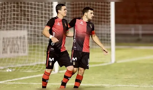 Melgar define equipo para enfrentar a Universitario 