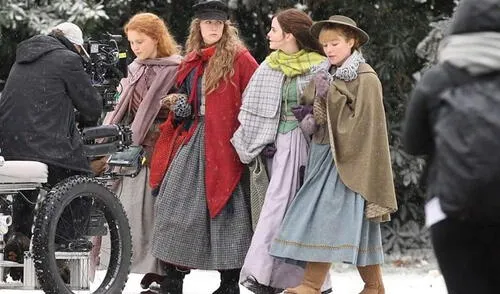 Revelan imágenes de protagonistas de Mujercitas  