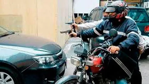 Joven es asesinado a balazos por dos sicarios en Trujillo Joven es asesinado a balazos por dos sicarios en Trujillo