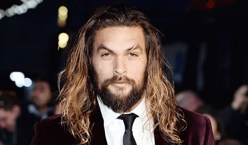 Twitter: Guardaespaldas de Jason Momoa son motivo de burla por singular razón