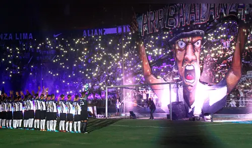 ‘Noche Blanquiazul’: hinchas de Alianza Lima colapsan web para conseguir entradas 