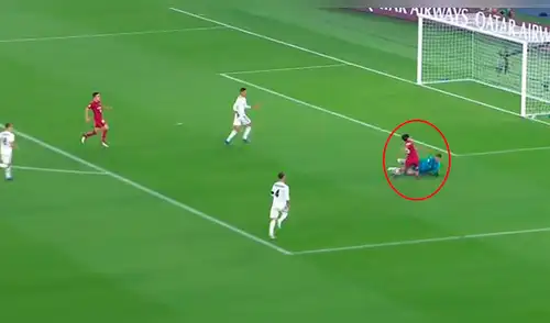 Real Madrid vs Kashima: el mano a mano que salvó Courtois [VIDEO]