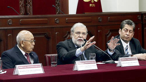 Fallo del TC sobre nuevas bancadas es cosa juzgada, se cumple y no se discute