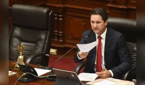 Aprueban comisión para elegir magistrados del TC