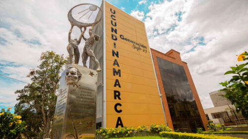 La medida ayudará a los alumnos que ya adelantaron su formación en esta universidad y a los que recién comienzan su primer semestre. La medida ayudará a los alumnos que ya adelantaron su formación en esta universidad y a los que recién comienzan su primer semestre.