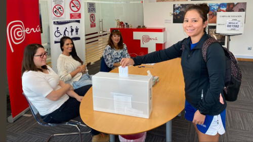 Alrededor de 974 mil 230 peruanos en el extranjero participarán de las Elecciones 2020. Foto: Consulado del Perú. Alrededor de 974 mil 230 peruanos en el extranjero participarán de las Elecciones 2020.