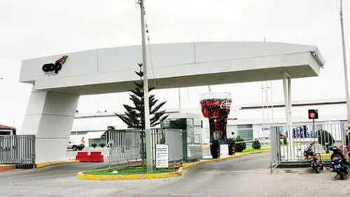 Piura: ampliación de aeropuerto afectaría a cerca de 700 familias 