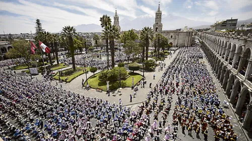 Arequipa recupera récord Guinness con la danza La Benita