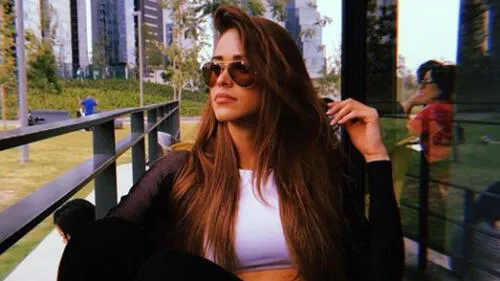 Yanet García seduce a fans de Instagram al grabarse en ropa de dormir [VIDEO]