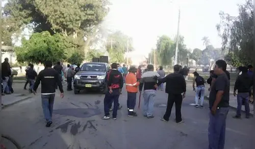 Chiclayo: Trabajadores de azucarera se enfrentan a la Policía en Tumán [VIDEO]