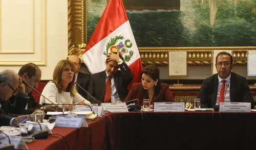 Aljovín: Petroperú irá junto a Frontera en el Lote 192 Aljovín: Petroperú irá junto a Frontera en el Lote 192