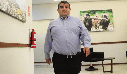 Caso. Acuña dice asistirá a Fiscalía las veces que sean necesarias.