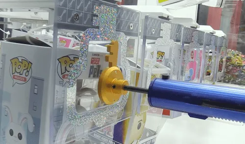 YouTube Viral: El infalible truco para ganar los premios de estas máquinas [VIDEO]