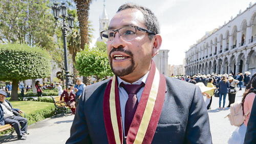 PEDIDO. Decano Johnny Caballero pide más responsabilidad.