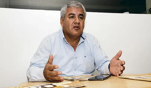 Cayotopa: “No creo que Bartra deje Acción Popular para irse a otro partido”