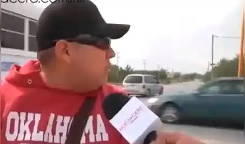 YouTube: predice un accidente de tránsito en plena entrevista y pasa algo insólito YouTube: predice un accidente de tránsito en plena entrevista y pasa algo insólito