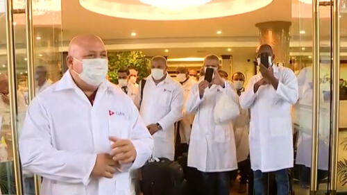 coronavirus peru medicos cubanos