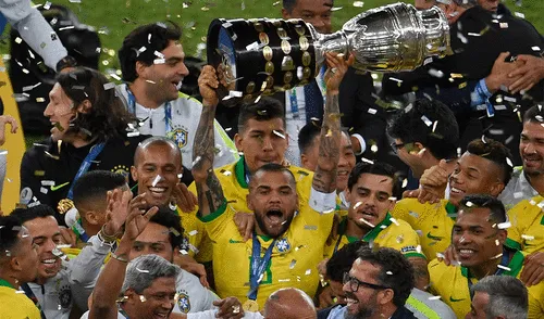 Dani Alves mejor jugador de la Copa América 2019