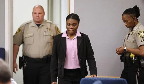 Pena de muerte para mujer que dejó morir de hambre a su hijastra y prendió fuego a su cuerpo