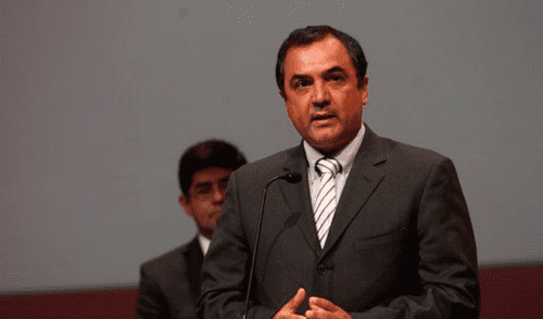 Carlos Oliva juró como nuevo ministro de Economía